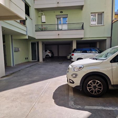 A Casa Di Oreste E Olivia Arezzo Luaran gambar